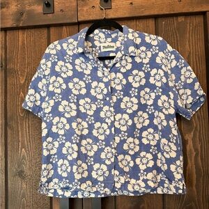 Holiday by Emma Mulholland Happy Hibiscus Hawaiian Shirt blue 100% linen top S